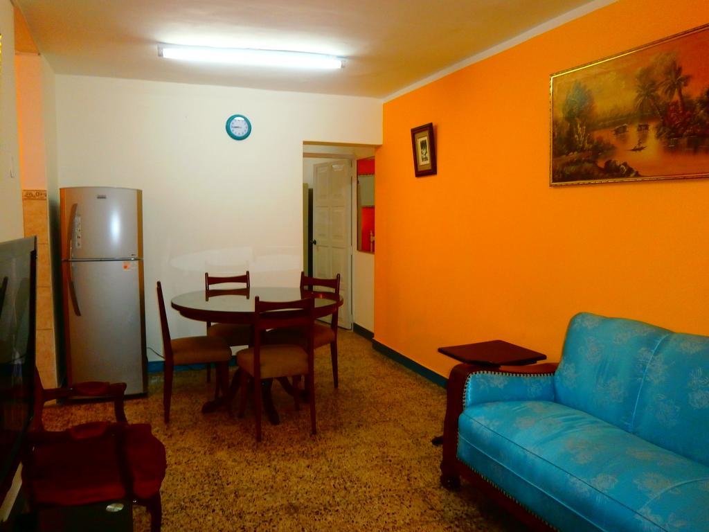 Strenua - Las Quintanas Ostello Trujillo Esterno foto