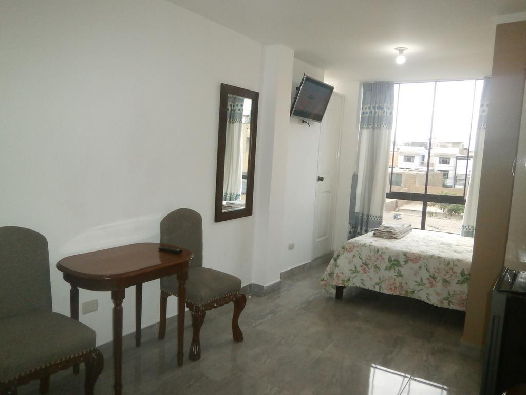 Strenua - Las Quintanas Ostello Trujillo Esterno foto
